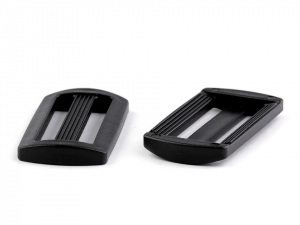 Průvlek šíře 40 mm černý