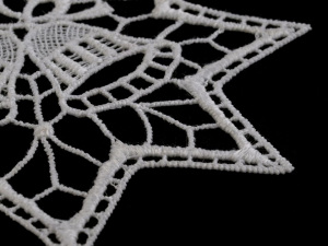 Vánoční krajková dekorace hvězda, vločka