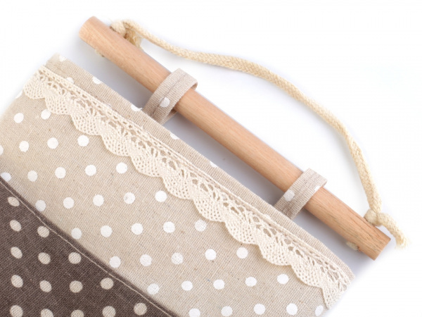 Lněný kapsář s puntíky