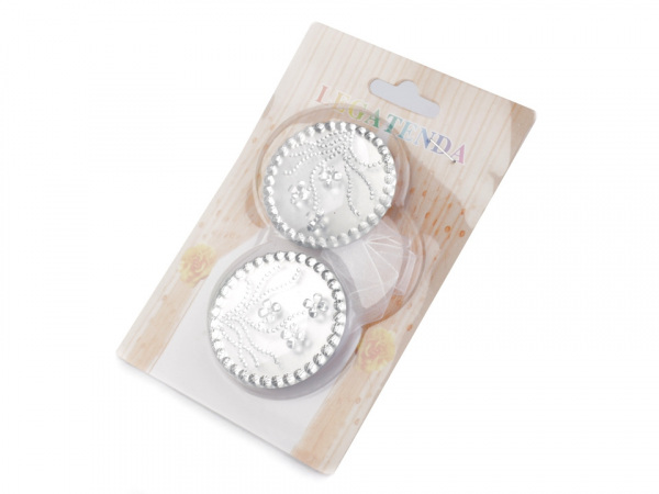 Magnetická spona na závěsy