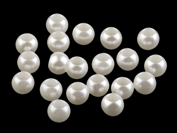 Plastové perly s velkým průvlekem 6x8 mm
