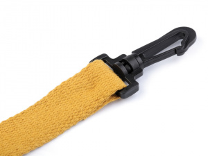 Plastová karabina šíře 32 mm