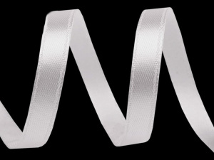 Atlasová stuha svazky po 5 m šíře 6 mm