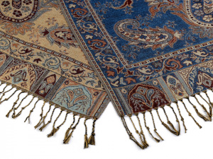 Šála s lurexem s třásněmi