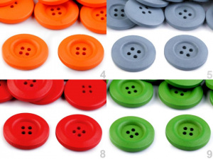 Dřevěný dekorační knoflík čtyřdírkový