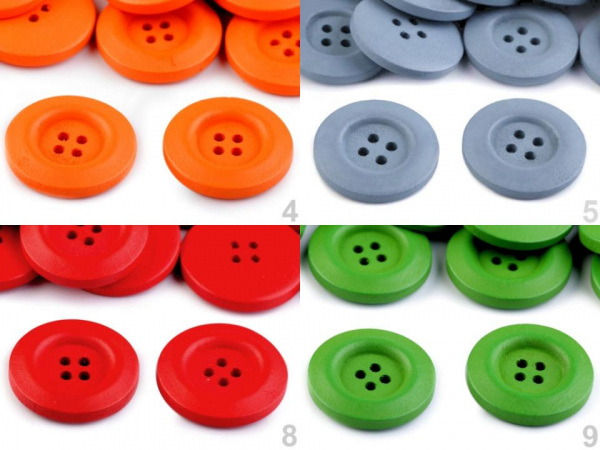 Dřevěný dekorační knoflík čtyřdírkový