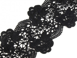 Vyšívaná krajka šíře 13 cm