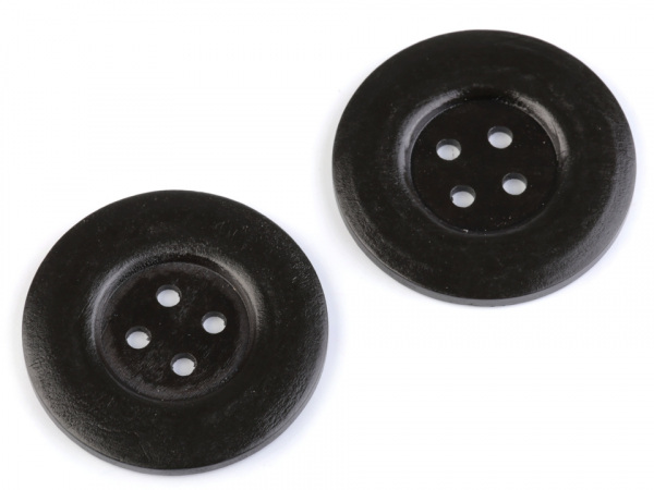 Dřevěný dekorační knoflík čtyřdírkový