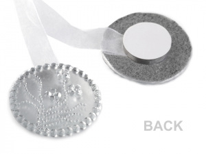 Magnetická spona na závěsy