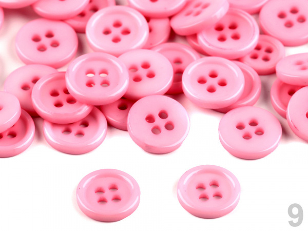 Knoflík velikost 18"