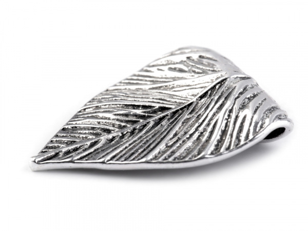 Přívěsek list 41x48 mm