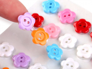 Samolepicí knoflíky na lepicím proužku Ø11 mm