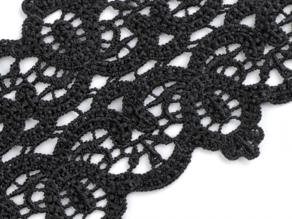 Vyšívaná krajka šíře 82 mm