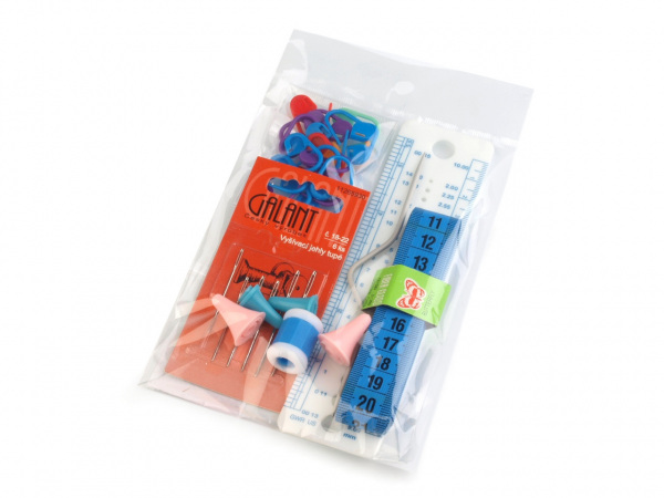 Sada pomůcek na pletení