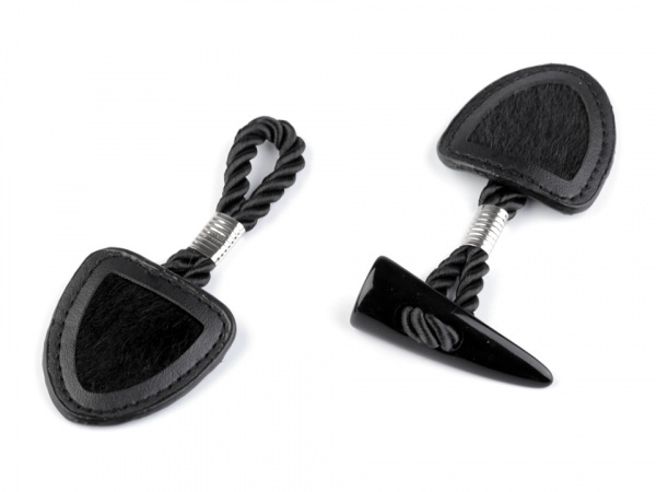 Designové zapínání s kožešinou / roh