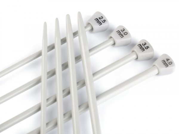 Sada rovných jehlic č. 2,5; 3; 3,5; 4