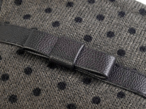 Dámské úpletové rukavice puntíkované