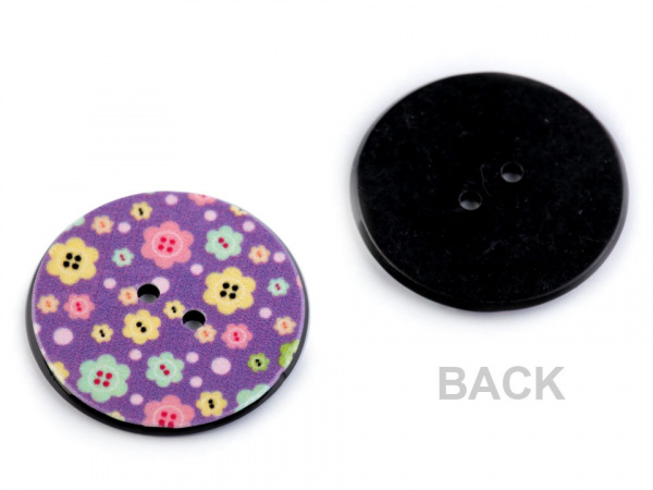 Knoflík velikost 40"