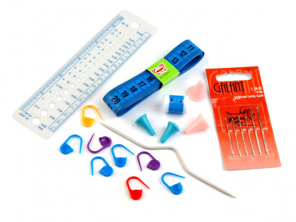 Sada pomůcek na pletení