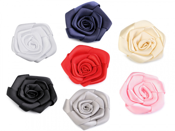 Saténová růže Ø50 mm