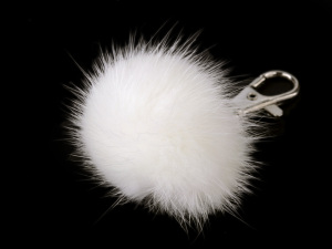 Kožešinová bambule na kabelku z norka