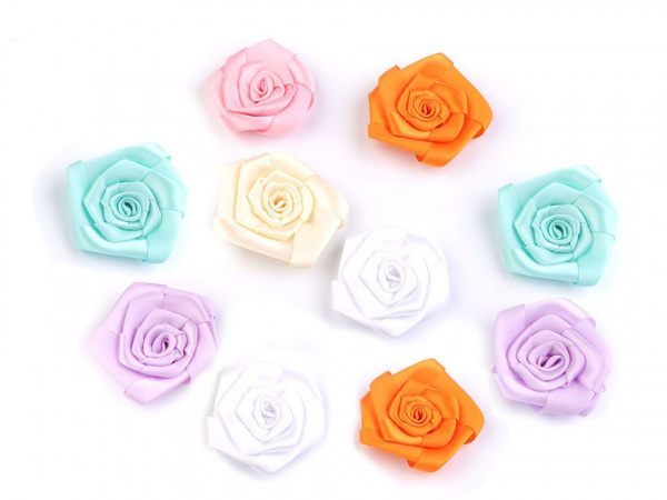 Saténová růže Ø70 mm