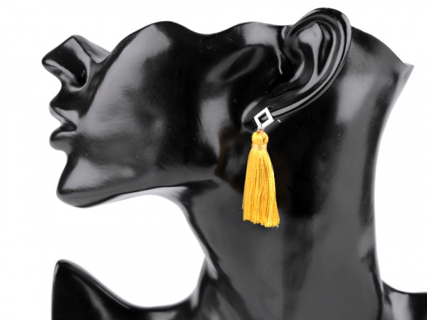 Náušnice z nerezové oceli se střapci