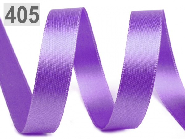 Atlasová stuha oboulící svazky po 5 m šíře 15 mm