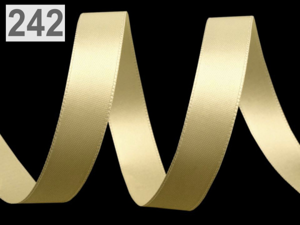 Atlasová stuha oboulící svazky po 5 m šíře 15 mm