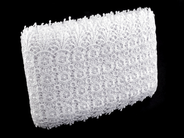 Vzdušná krajka šíře 16 cm