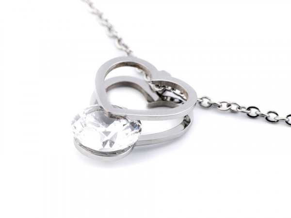 Náhrdelník srdce s kamínkem z nerezové oceli