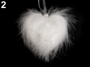 Svatební peříčkové srdce s perlami