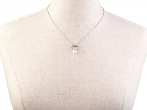 Náhrdelník srdce s kamínkem z nerezové oceli