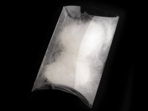 Svatební peříčkové srdce s perlami