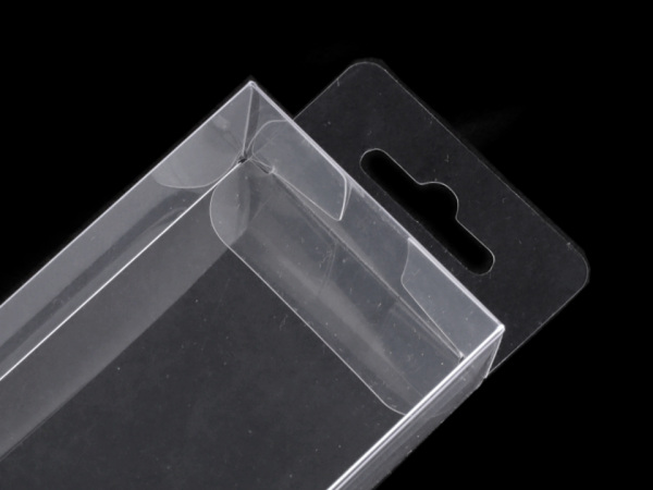 Plastová krabička k zavěšení