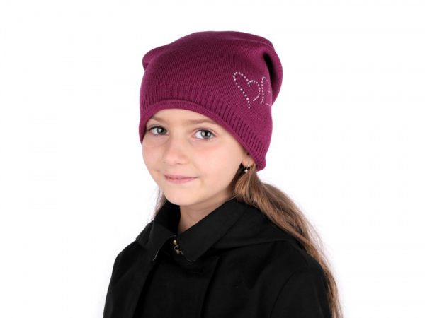 Dívčí zimní čepice Capu se srdíčky