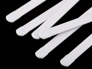 Výztuž do korzetu kovová šíře 8 mm