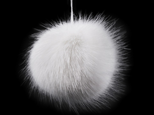 Kožešinová bambule na čepici Ø7-9 cm