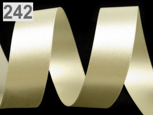 Atlasová stuha oboulící svazky po 5 m šíře 24 mm