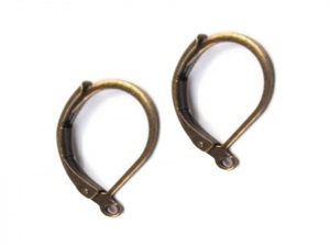 Náušnicové zapínání 15 mm uzavřené