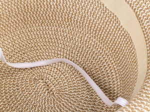 Dámský klobouk k dozdobení