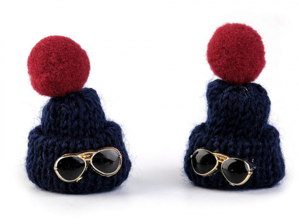 Textilní aplikace / nášivka pletená čepička