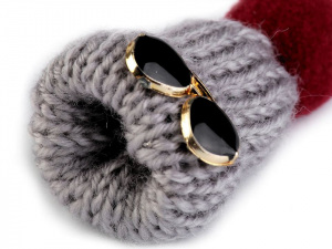 Textilní aplikace / nášivka pletená čepička