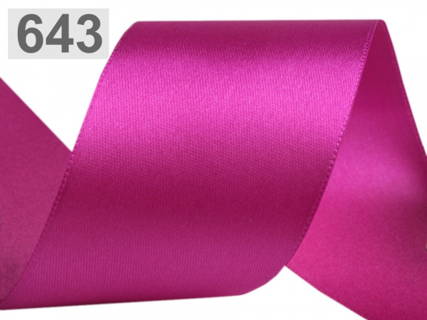 Atlasová stuha oboulící svazky po 5 m šíře 50 mm