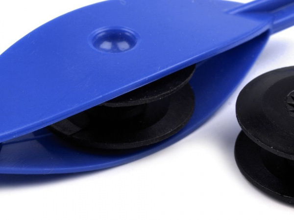 Člunek na frivolitky s háčkem Pony