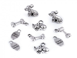 Mix přívěsků se zvířecími motivy