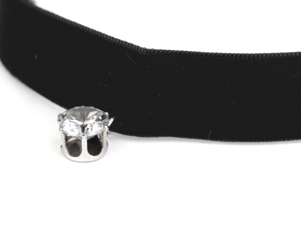 Náhrdelník choker / obojek s přívěskem