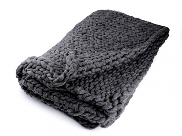 Pletená deka / pléd z extra silné příze