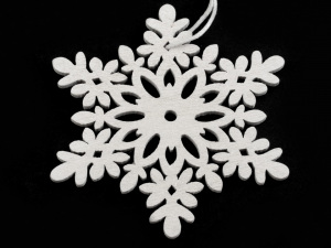 Dřevěná dekorace vločka