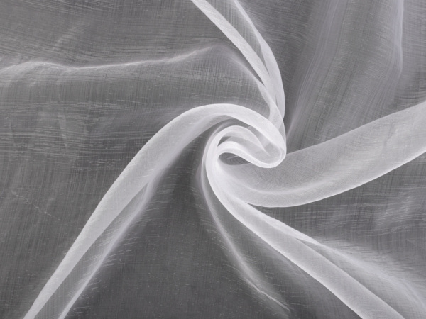 Organza jemná pro dekorace